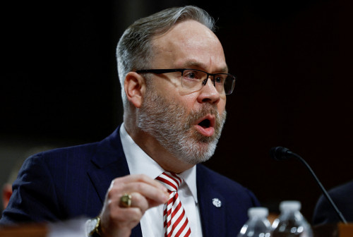 Trump fires Democratic board members of the credit union watchdog