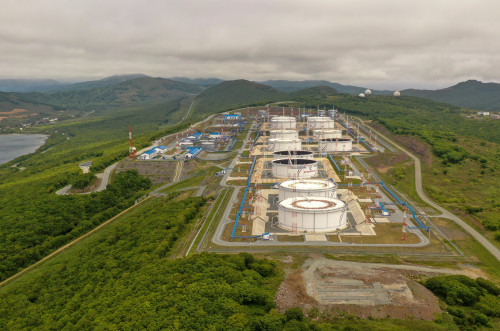 Barclays cuts 2025 Brent crude forecast on trade tensions, OPEC+ shifts